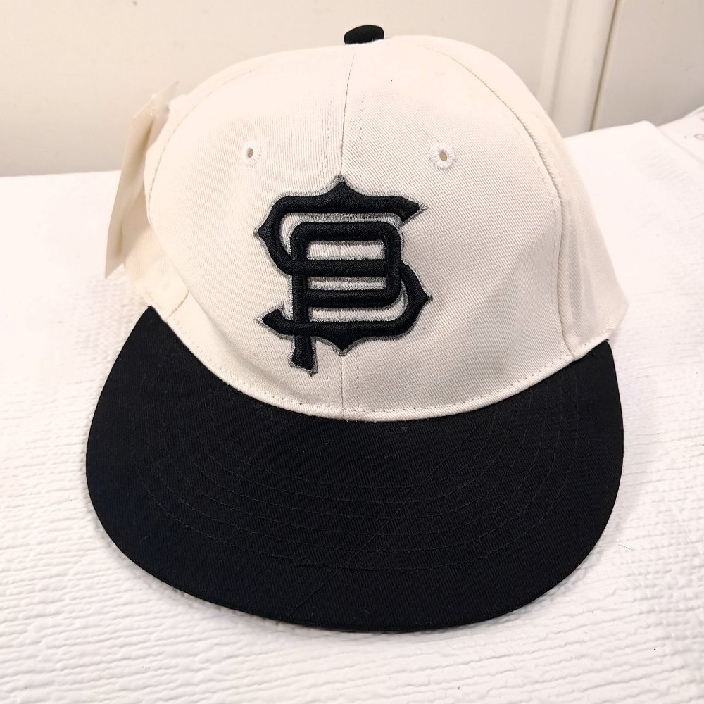 SOUTHPOLE‎ Black White Hat Skater Ball cap SnapBack embroidered logo READ